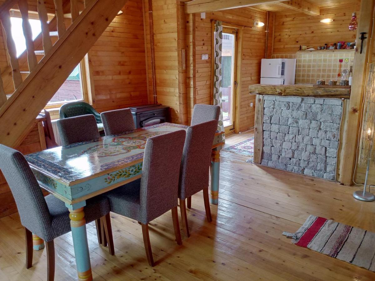 Boskovica Brvnare Pension Žabljak Buitenkant foto