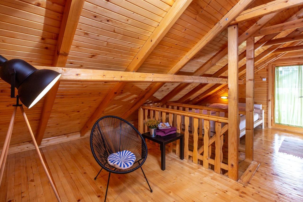 Boskovica Brvnare Pension Žabljak Buitenkant foto